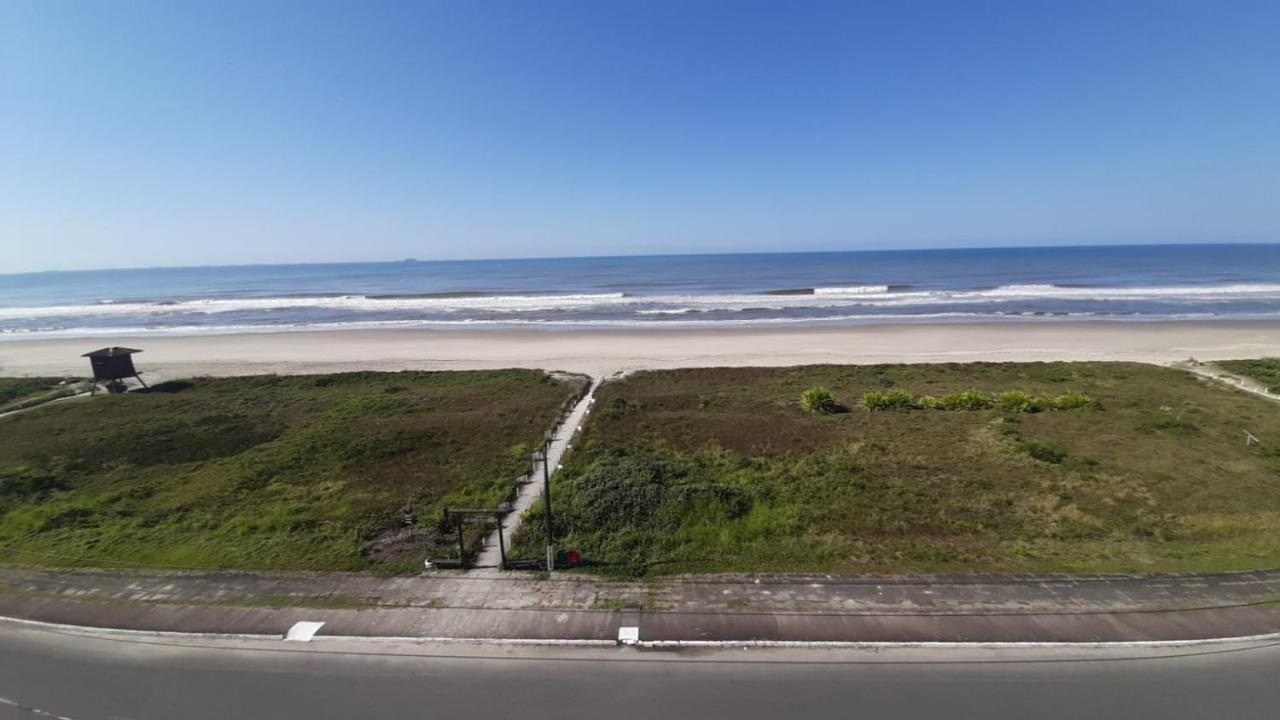 Studio 107 Maravilhoso Frente Mar Piscina Aquecida